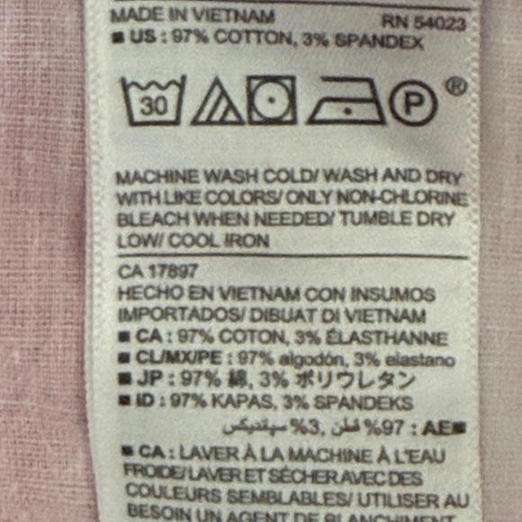 Old Navy Pink Bermuda Shorts Modern Casual Style - Picture 10 of 10